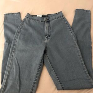 Very high ! 😍 skinny jeans